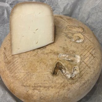 tomme-de-brebis-fermier-du-bearn