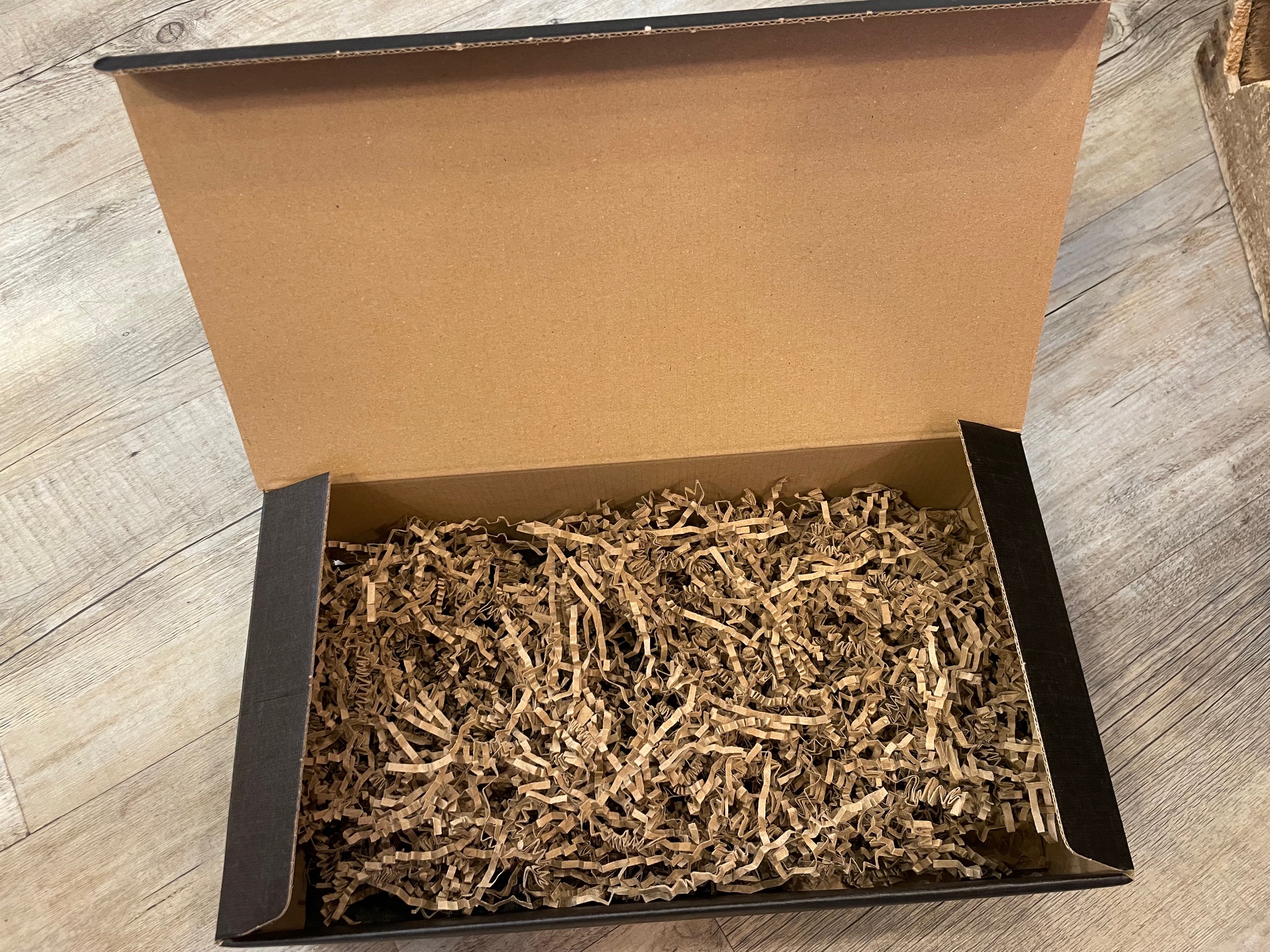 Coffret du Domaine des Terres rouges : Moutardes Miel & balsamique / Basilic, Mayonnaise à l'aïl des ours – Image 2