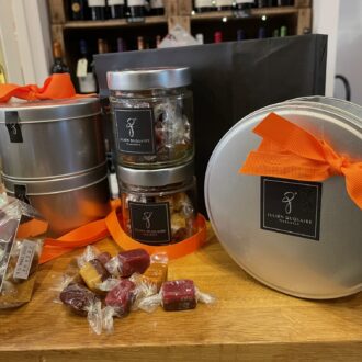 coffret-metal-dassortiment-de-caramels-fondants-julien-duquaire-quinsac