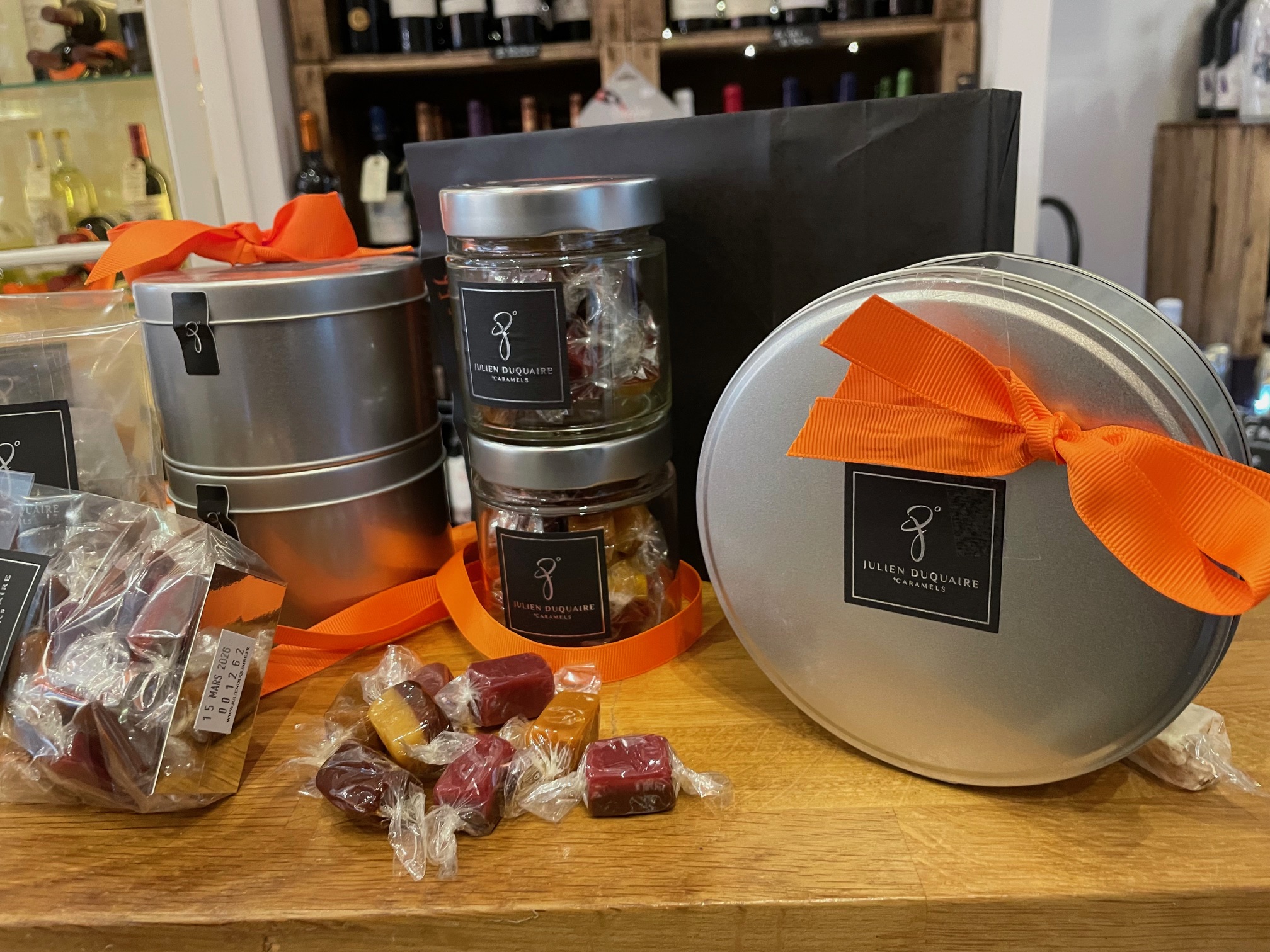 Coffret métal d'assortiment de caramels fondants Julien Duquaire, Quinsac (300g)