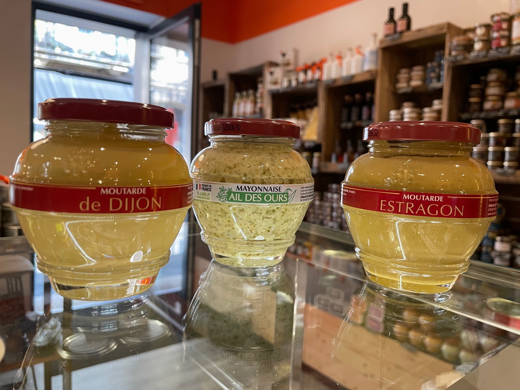 Coffret du Domaine des Terres rouges : Moutardes de Dijon / Estragon, Mayonnaise à l'aïl des ours